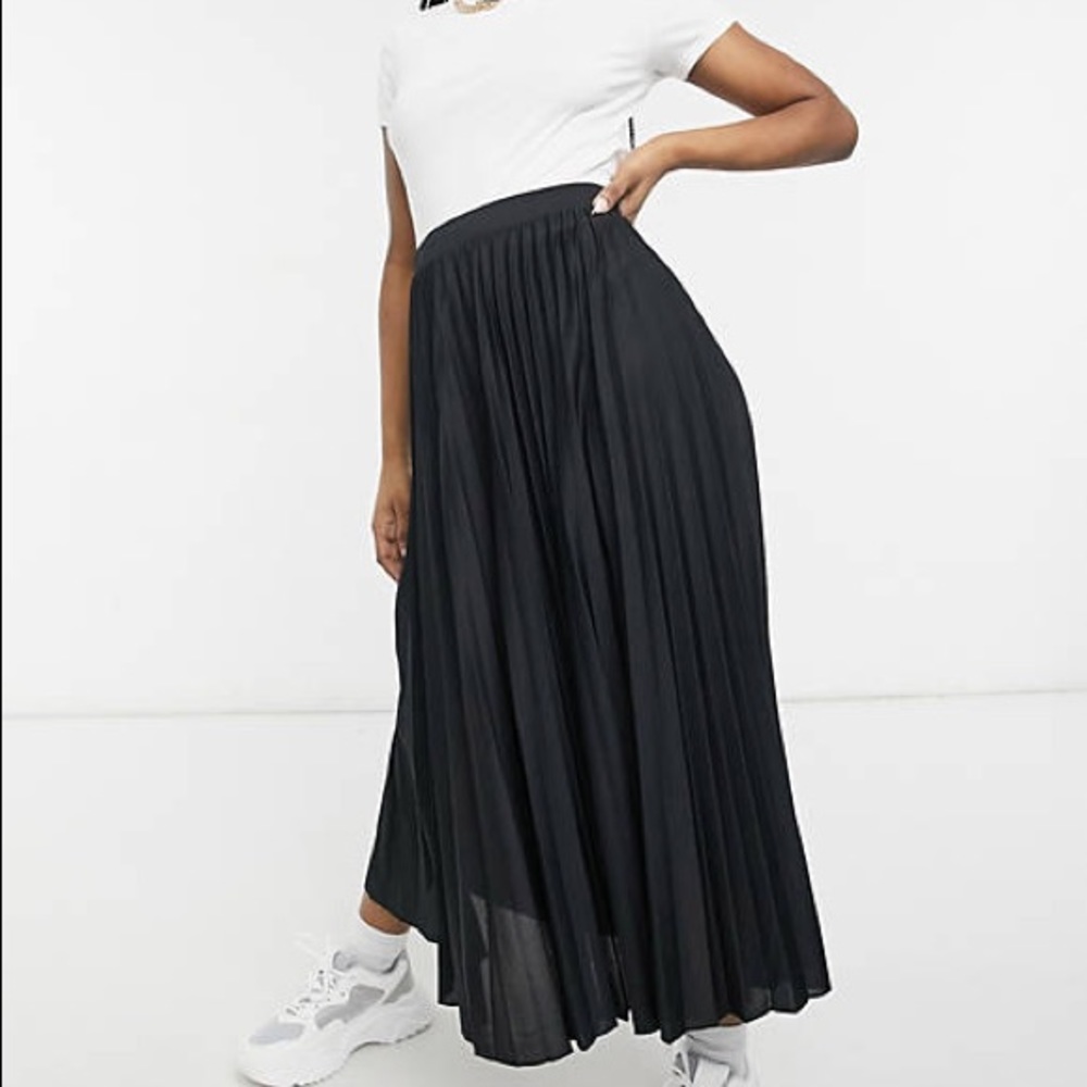 Black Pleated Midi Asos Skirt Size 4